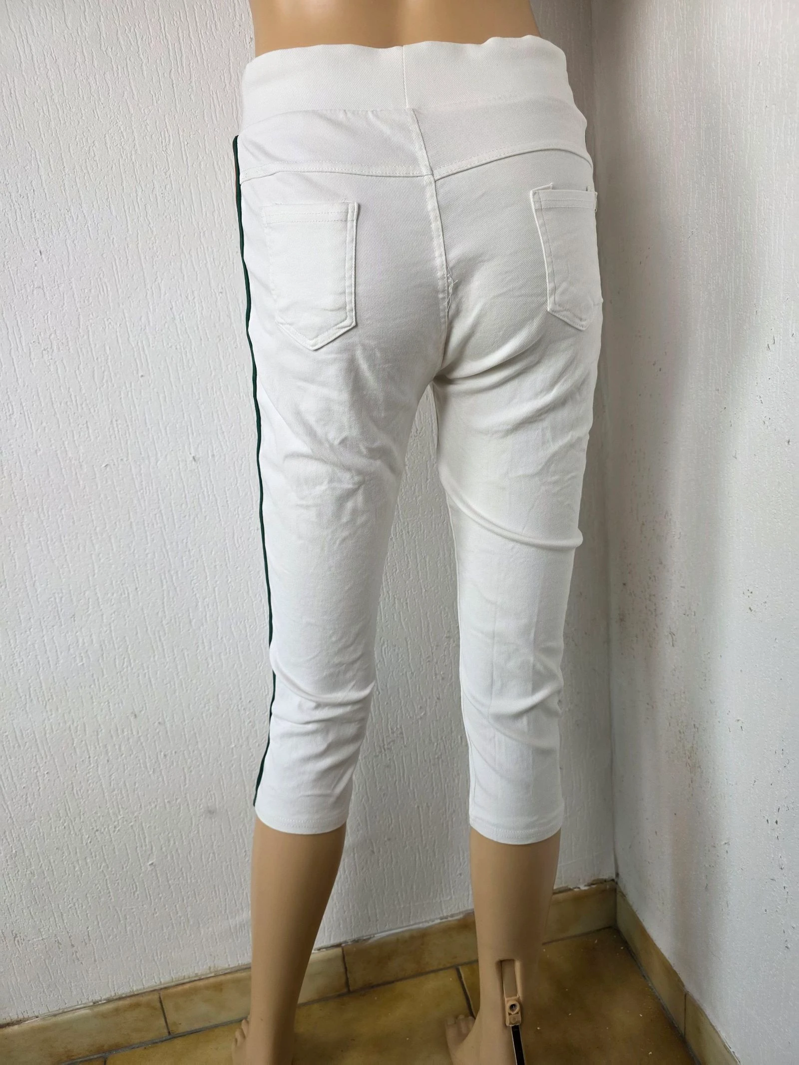 Calça capri stretch com faixas laterais estilo esportivo chique vintage anos 90 y2k tamanho até 40 – photo 4